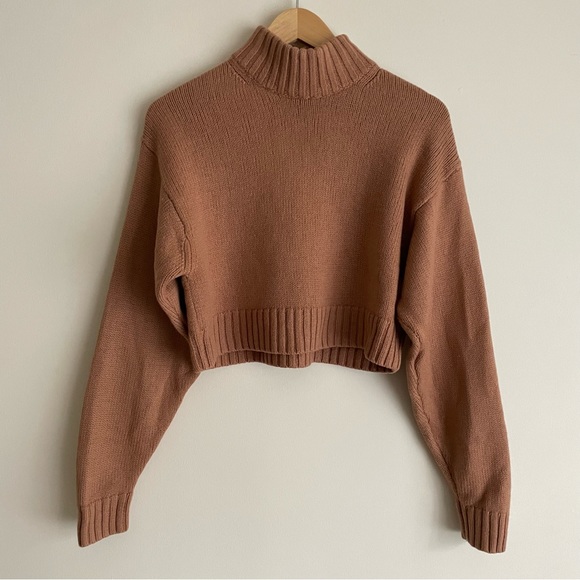 Aritzia Wilfred Free Harper/Heinen Sweater in Buenos Aires - Picture 3 of 11